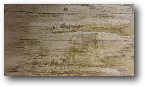 Kamin-Beschichtung alte Bretter