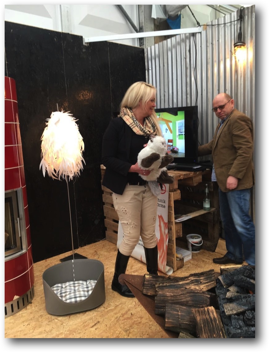 Kaminbau-Messestand-Toll