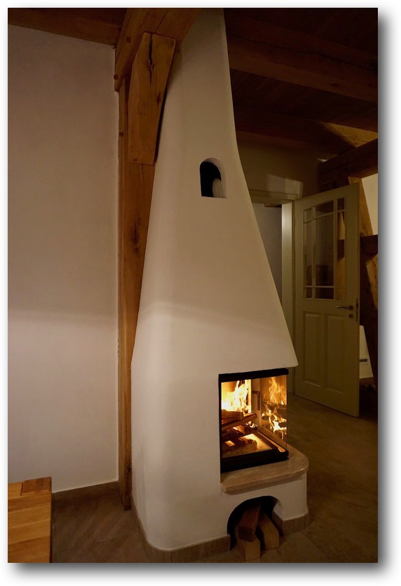 Handgeformter-Kamin-5