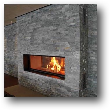 Kamin mit Naturstein